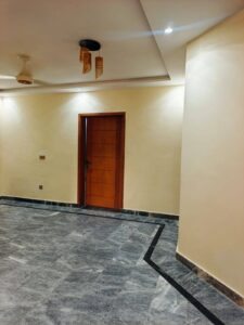 10 marla House for rent, Eden Garden, Lahore3