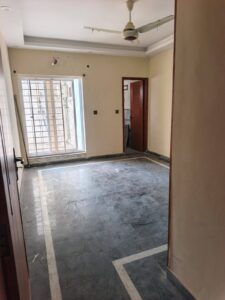 10 marla House for rent, Eden Garden, Lahore6