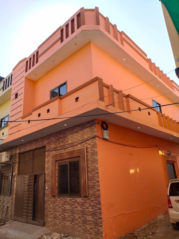 2.5 marla corner house rizwan colony sialkot